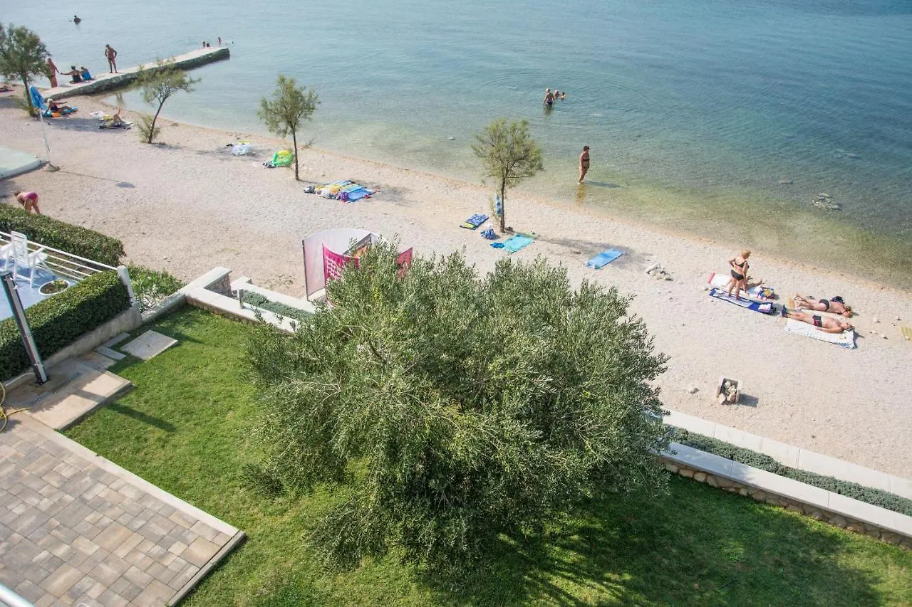 Apartments Citrine On The Beach Biograd Na Moru
