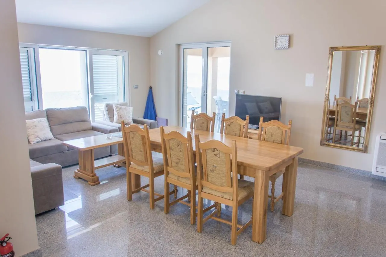 Apartments Citrine On The Beach Biograd Na Moru