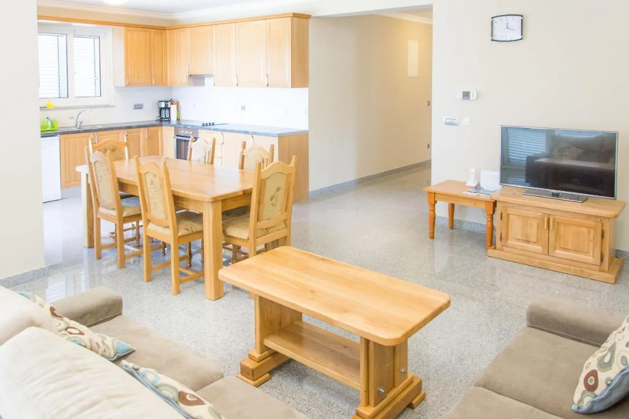 Apartments Citrine On The Beach Biograd Na Moru Chorvatsko