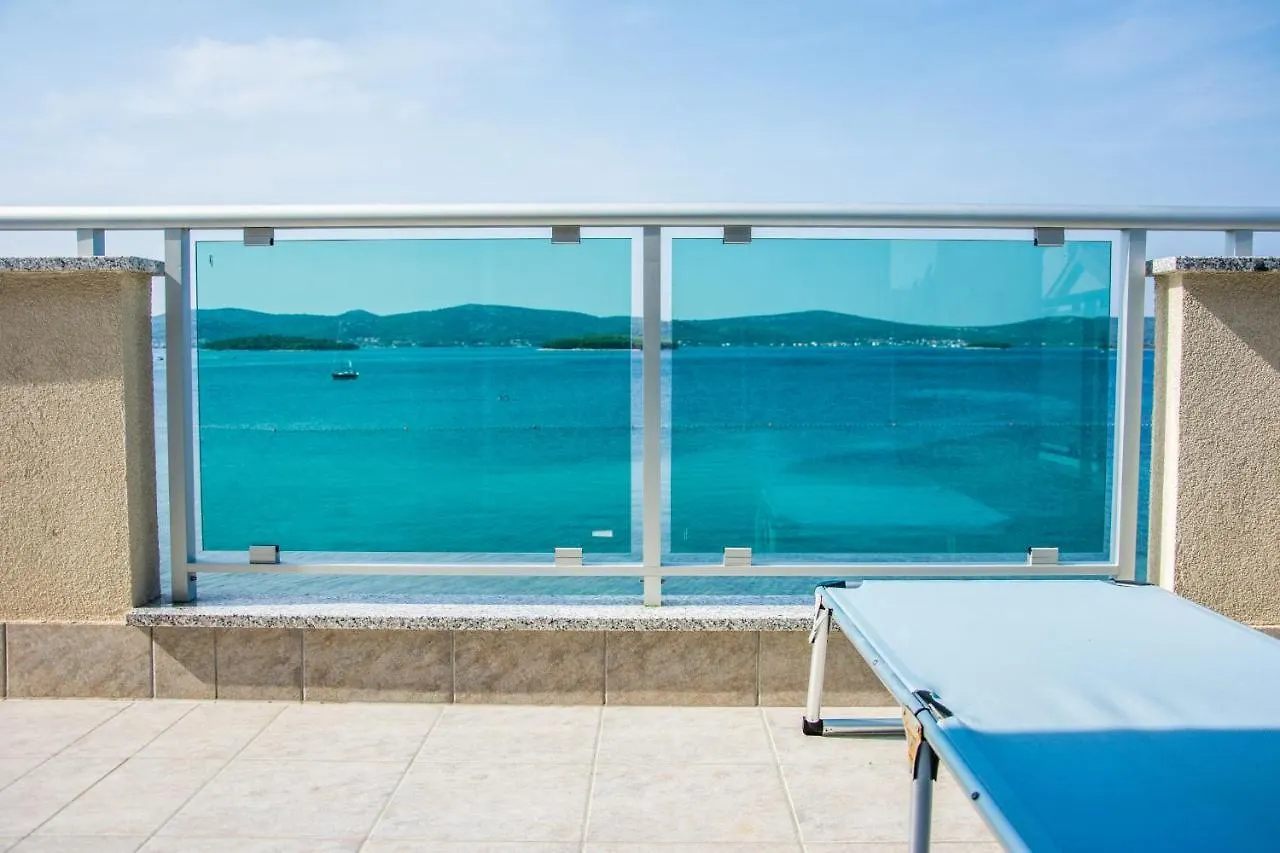 Apartments Citrine On The Beach Biograd Na Moru
