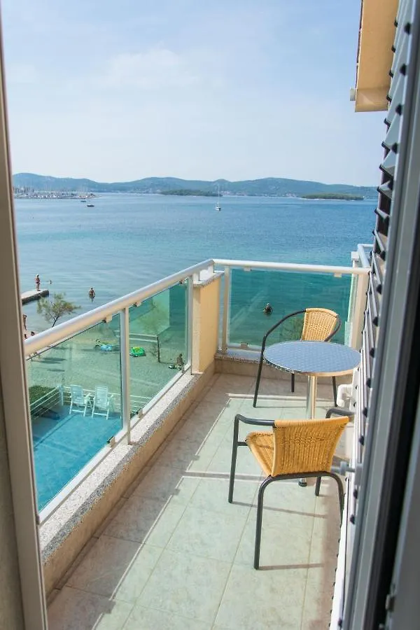 Apartments Citrine On The Beach Biograd Na Moru