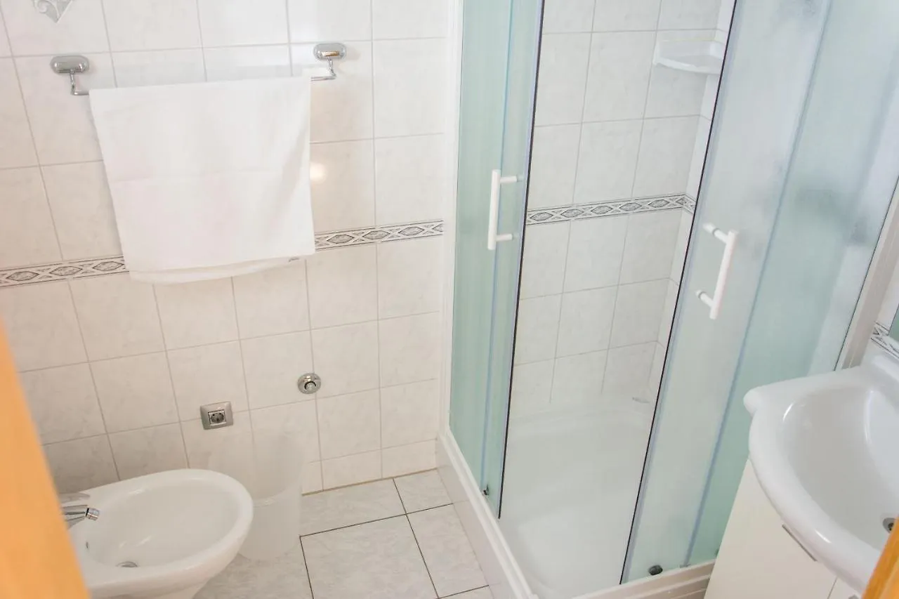 Apartments Citrine On The Beach Biograd Na Moru