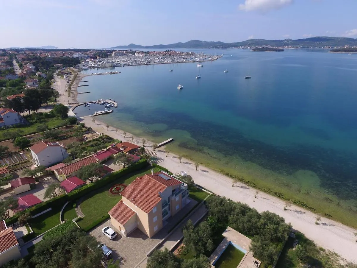 Apartments Citrine On The Beach Biograd Na Moru